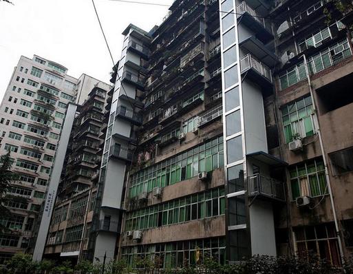 住这层楼的人注定发不了财(图)