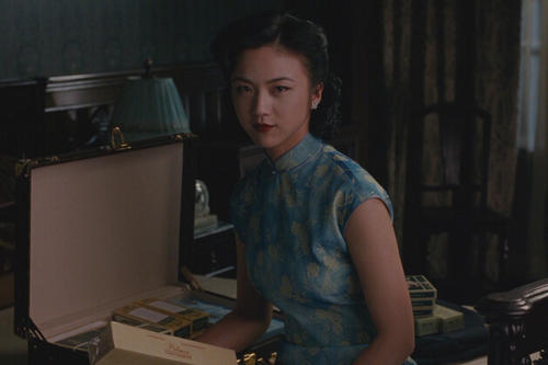 拍过三级的女星合集?靠三级片出道的女明星代表作