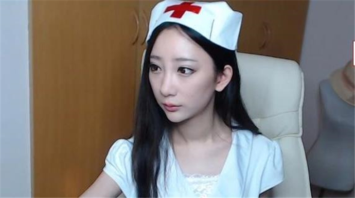 斗鱼mini近期私房照公开 斗鱼mini不雅事件