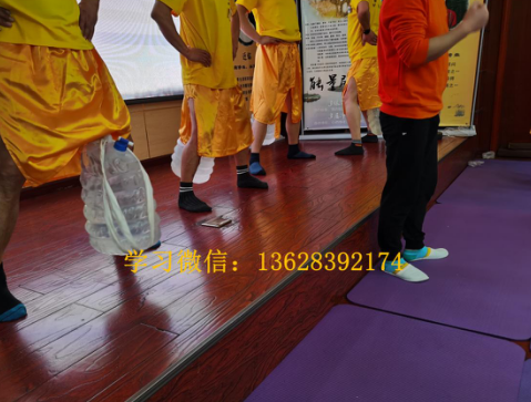 洗髓功的具体练法,完整的洗髓功怎么练的?洗髓功吊多少斤才有效