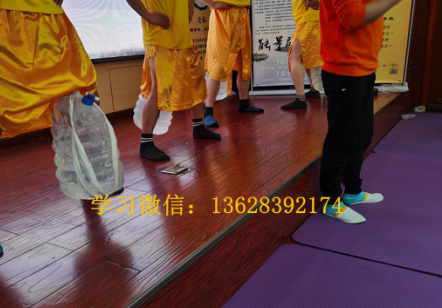 洗髓功根部垂吊,练洗髓功垂吊睾丸变大了