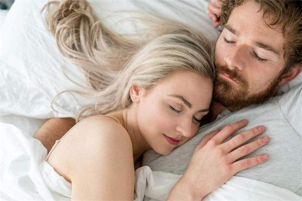 老公老是怀疑我出轨怎么办 老公不信任我怎么办 怎么跟老公相处最好 老公老是怀疑我真实案例